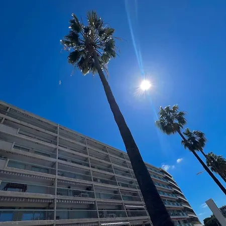 Apartmán Les Pins - Sea View - 4 People - Parking