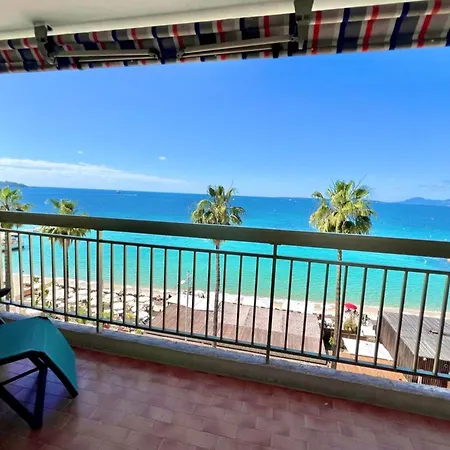 Apartmán Les Pins - Sea View - 4 People - Parking
